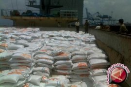 Disperindagkop Bantul jamin stok beras aman 
