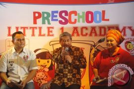 Dewi Hughes ajak perempuan terus belajar