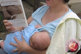 Inisiasi Menyusui Dini dan ASI Ekslusif Tekan Kematian Ibu 15 Persen 