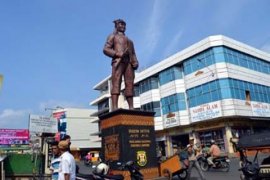 Raden Intan ? Page 1 Small