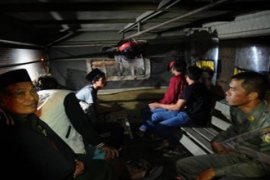 RAZIA ANJAL Page 1 Small