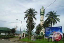 Jamaah Diharapkan Bantu Pembangunan Masjid Agung Kalbar