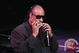 Stevie Wonder ajukan gugatan cerai atas Kai Millard Morris