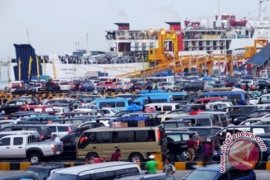 Mengantisipasi stagnasi penumpang di pelabuhan merak