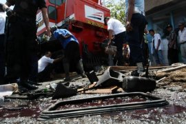 KA Kaligung Tabrak Avanza, Lima Orang Tewas