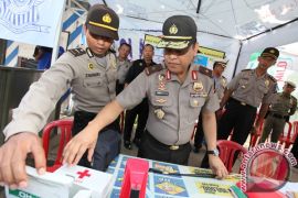 PERIKSA KOTAK OBAT