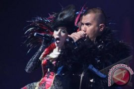 Ahmad Dhani - Mulan Jameela