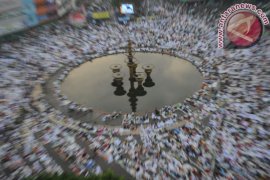 Shalat Ied Palembang Page 4 Small