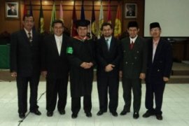 Doktor Manajemen Pendidikan