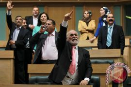 Polisi diserang di pinggiran kota Yordania terkait kemarahan pendukung anggota parlemen