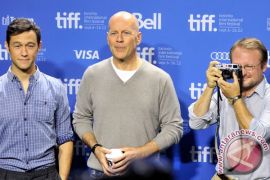 Rian Johnson, Janelle Monae ceritakan keseruan di balik "Glass Onion"