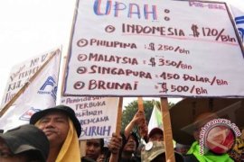 Buruh se-Indonesia ancam mogok nasional tolak "Outsourcing"