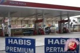 BBM di Perbatasan Langka