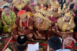 Kemenag Sumsel gratiskan warga miskin nikah