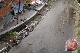 BPBD kebut perbaikan talud amblas di Sendowo
