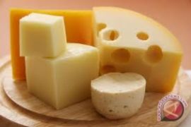 Makan Keju Berlebihan dapat Memicu Impotensi