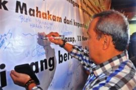 Legislator Dorong Pemerintah Tegakkan Kedaulatan Energi - (d)