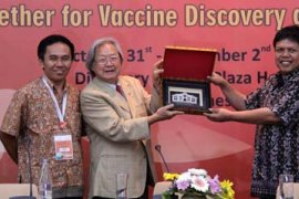 PENGUKUHAN PRESIDEN DCVMN