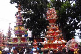 17 keluarga Tabot gelar prosesi "Arak Sorban"