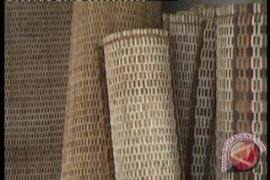 Perajin Bengkayang Lebih Suka Jual Produk ke Malaysia