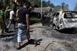 BENTROK ALIRAN SESAT