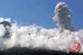 Gunung Marapi Kembali Meletus  Selasa Sore
