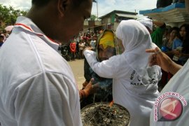 "Mengambik Tanah" awali ritual tabot di Bengkulu