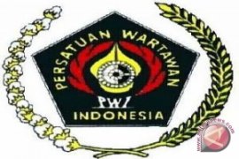 Panitia launching maskot Hari Pers Nasional 2013 di Manado 