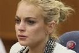 Lindsay Lohan Masuk Rehabilitasi