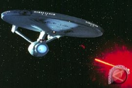 Klingon goes boldly beyond "Star Trek" into pop culture