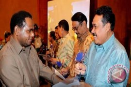 Menteri LH beri penghargaan "Langit Biru" kepada sembilan kota