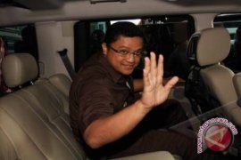 Dede Yusuf tak peduli DPC pembelot