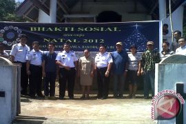 Bakorkamla bakti sosial di Minahasa Utara