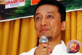  Tifatul resmikan pesantren Buya Hamka