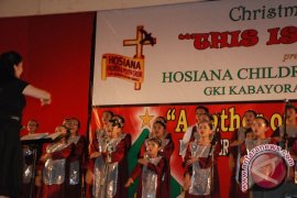 "Hosiana Children" Hibur Ratusan Yatim