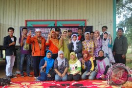 FAMILY GATHERING GTIS