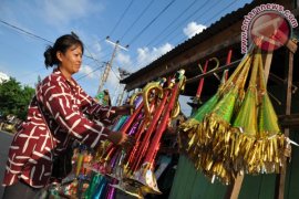 Penjual Terompet Page 1 Small