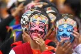 Ribuan Penari Solo Antusias Sambut Tahun Baru