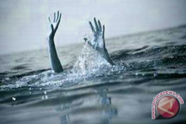 Speedboat Terbalik Di Kalteng Dua Polisi Hilang 