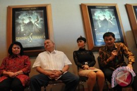 Julia Perez raih Nomine FFB 2013 lewat film "Gending Sriwijaya"