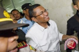 Dahlan Iskan penuhi panggilan Polda Jawa Timur