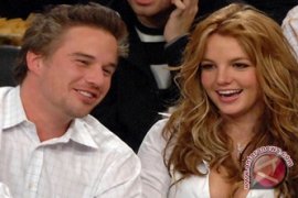 Britney Spears Putus Dengan Jason Trawick