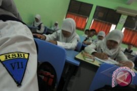 Sekolah unggulan tetap ada meski RSBI dibubarkan 