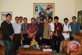 Mahasiswa ISI Belajar Fotografi di Thailand