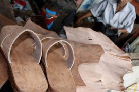 Sepatu Produk Padangpanjang Rambah Pasar Luar Provinsi
