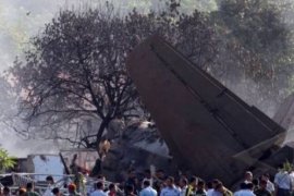 Pesawat penumpang jatuh sesaat usai lepas landas di Kazakhstan, 12 tewas