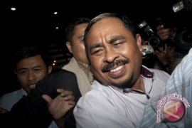 Luthfi Hasan dan Fathanah Coblos Surat Suara