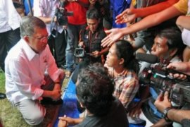 KUNJUNGI PENGUNGSI Page 1 Small