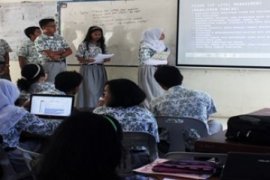 Sekolah RSBI Batam/Foto Joko Sulistyo