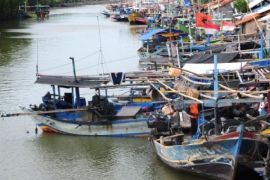 Cuaca Buruk, Pengusaha Kapal Ikan Rugi Puluhan Juta